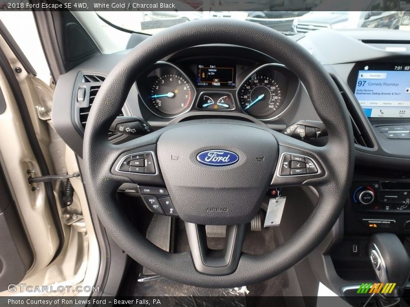 White Gold / Charcoal Black 2018 Ford Escape SE 4WD