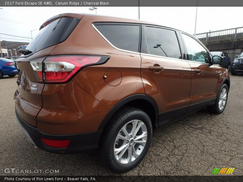 Canyon Ridge / Charcoal Black 2017 Ford Escape SE 4WD