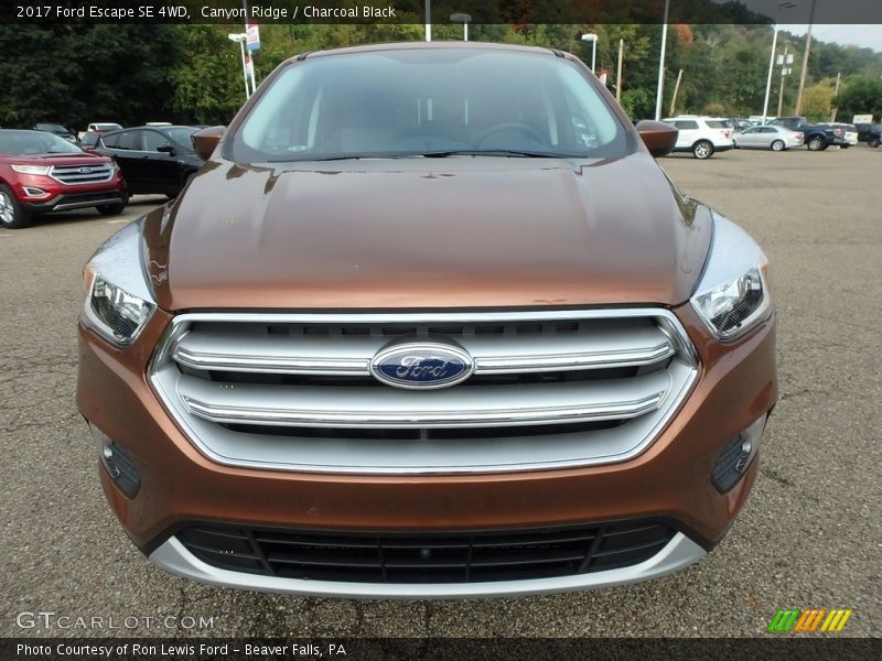 Canyon Ridge / Charcoal Black 2017 Ford Escape SE 4WD