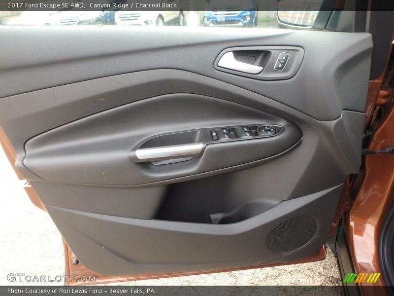 Canyon Ridge / Charcoal Black 2017 Ford Escape SE 4WD