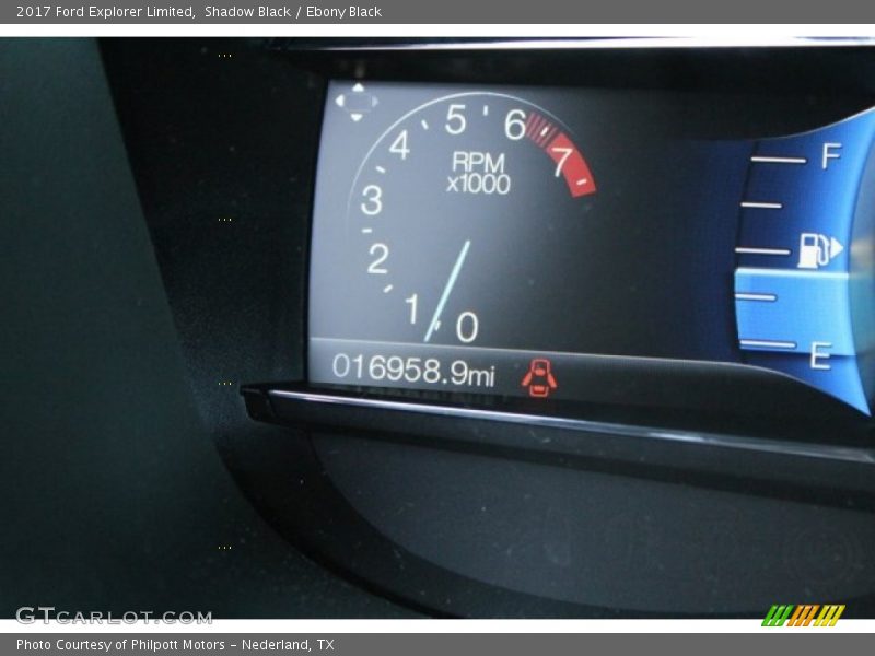 Shadow Black / Ebony Black 2017 Ford Explorer Limited