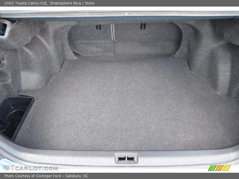 Stratosphere Mica / Stone 2003 Toyota Camry XLE