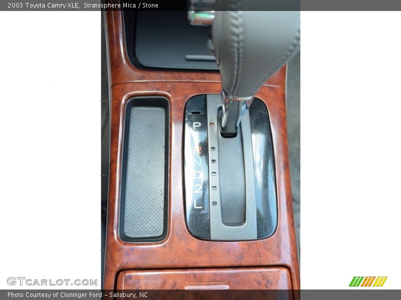 Stratosphere Mica / Stone 2003 Toyota Camry XLE
