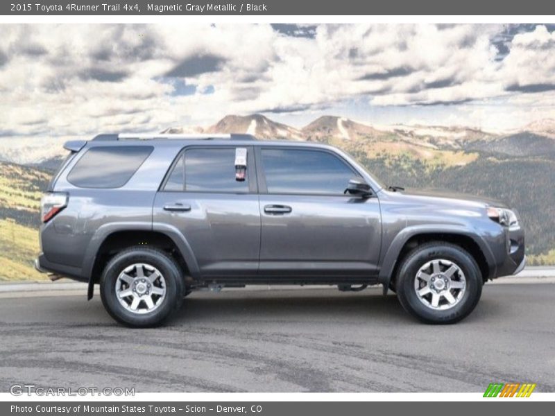 Magnetic Gray Metallic / Black 2015 Toyota 4Runner Trail 4x4