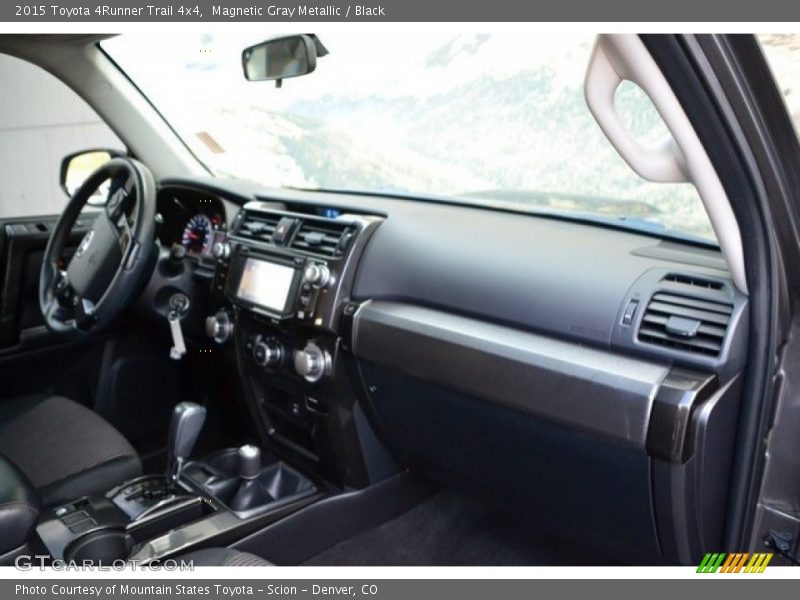 Magnetic Gray Metallic / Black 2015 Toyota 4Runner Trail 4x4