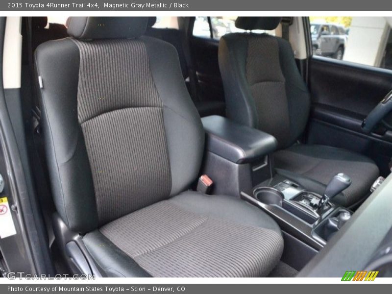 Magnetic Gray Metallic / Black 2015 Toyota 4Runner Trail 4x4