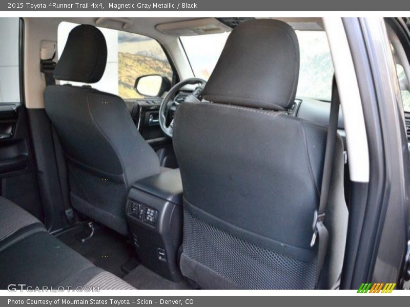 Magnetic Gray Metallic / Black 2015 Toyota 4Runner Trail 4x4