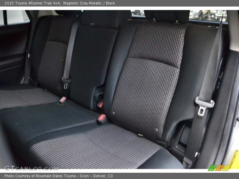 Magnetic Gray Metallic / Black 2015 Toyota 4Runner Trail 4x4