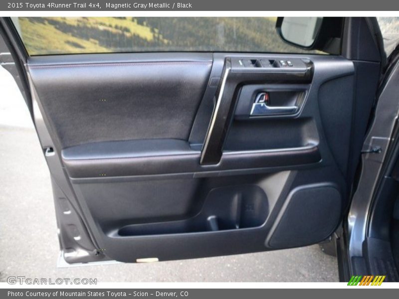 Magnetic Gray Metallic / Black 2015 Toyota 4Runner Trail 4x4