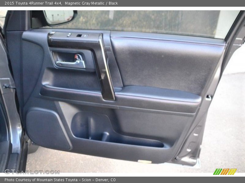 Magnetic Gray Metallic / Black 2015 Toyota 4Runner Trail 4x4