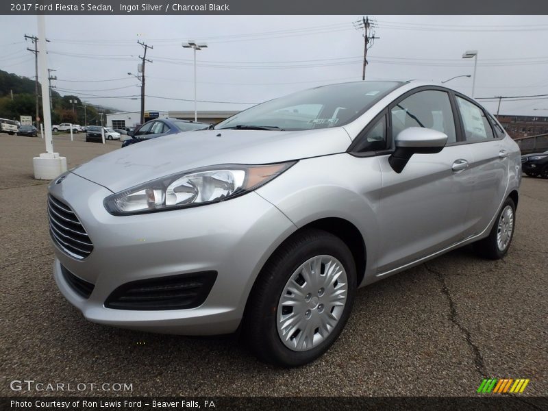 Ingot Silver / Charcoal Black 2017 Ford Fiesta S Sedan