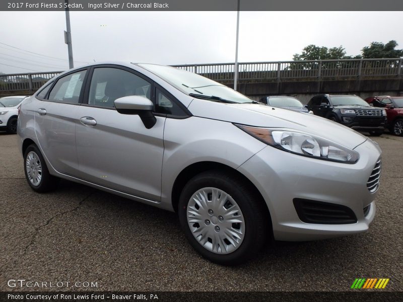 Ingot Silver / Charcoal Black 2017 Ford Fiesta S Sedan