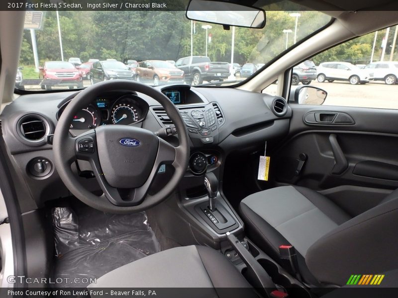 Ingot Silver / Charcoal Black 2017 Ford Fiesta S Sedan
