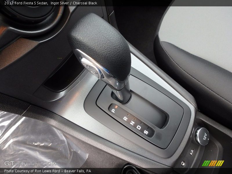 Ingot Silver / Charcoal Black 2017 Ford Fiesta S Sedan