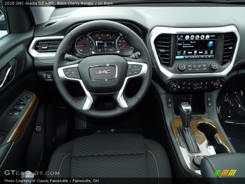 Dashboard of 2018 Acadia SLE AWD