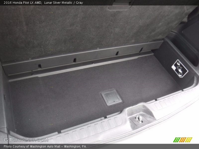 Lunar Silver Metallic / Gray 2016 Honda Pilot LX AWD