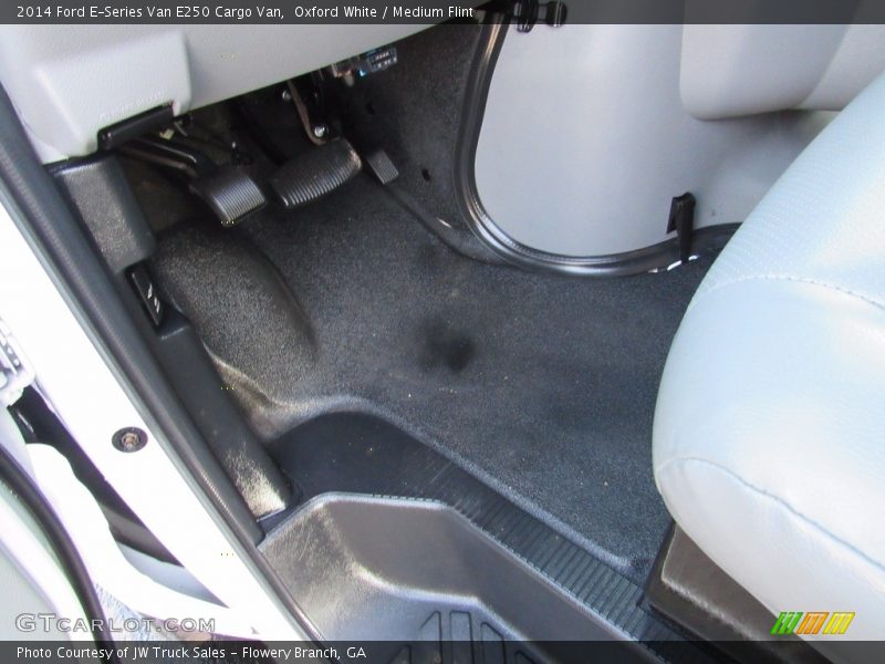 Oxford White / Medium Flint 2014 Ford E-Series Van E250 Cargo Van