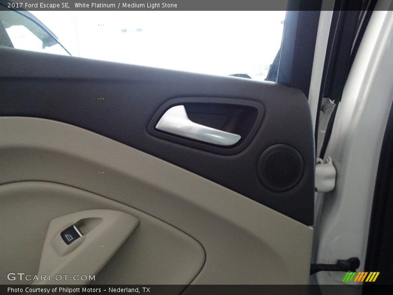 White Platinum / Medium Light Stone 2017 Ford Escape SE