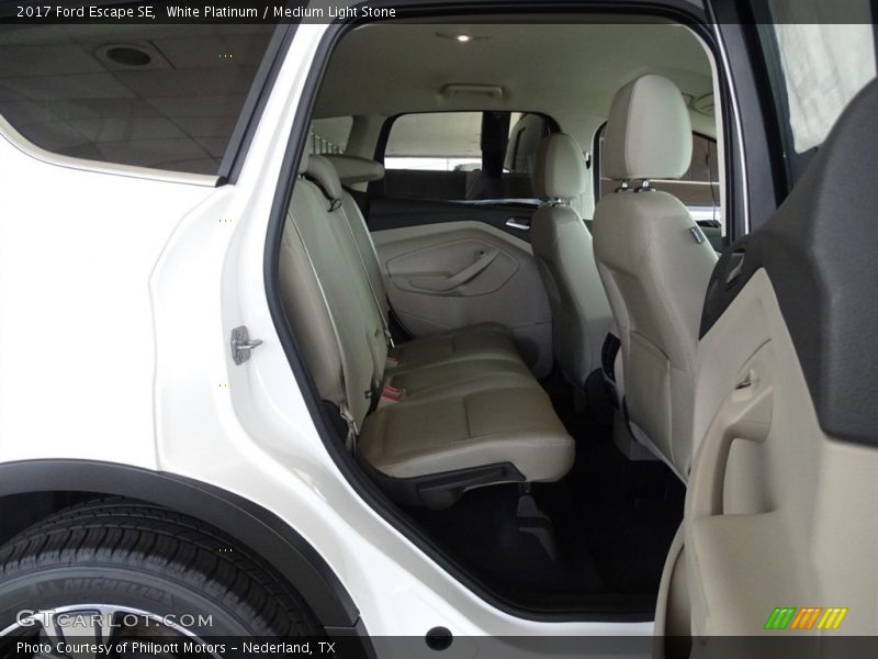 White Platinum / Medium Light Stone 2017 Ford Escape SE