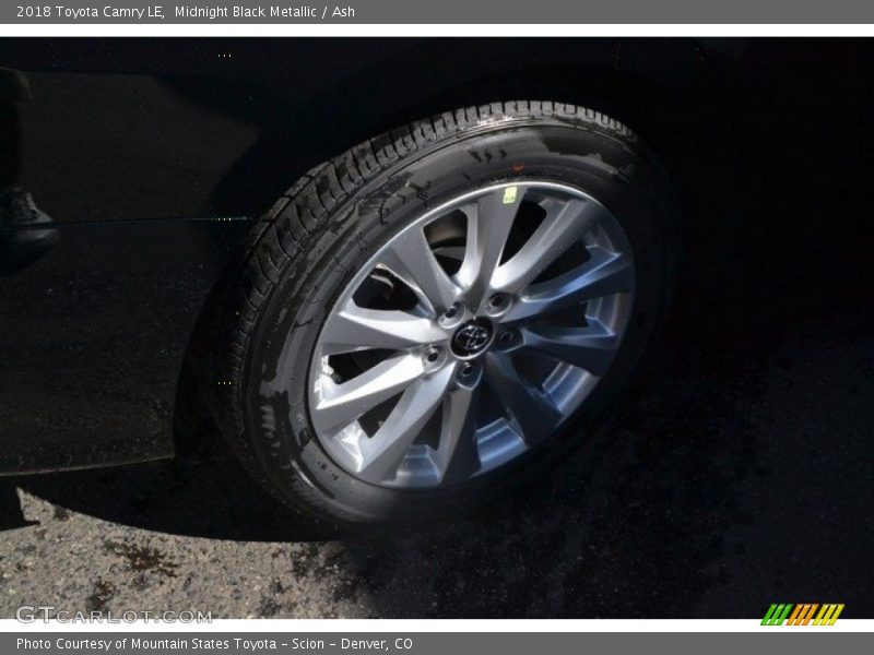 Midnight Black Metallic / Ash 2018 Toyota Camry LE