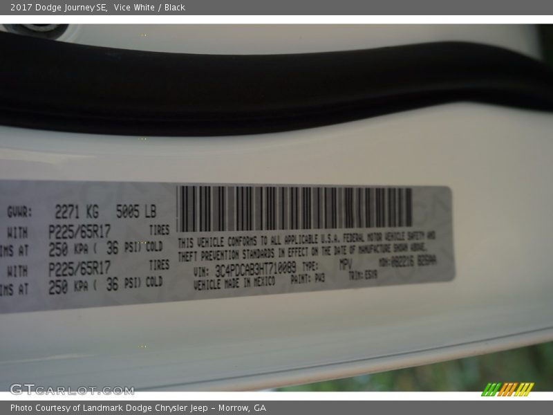 Vice White / Black 2017 Dodge Journey SE