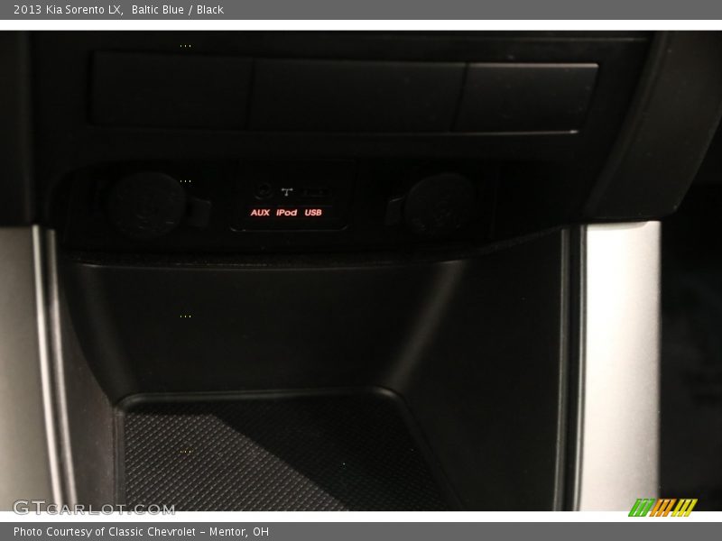 Baltic Blue / Black 2013 Kia Sorento LX