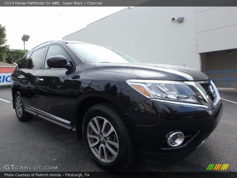 Super Black / Charcoal 2014 Nissan Pathfinder SV AWD