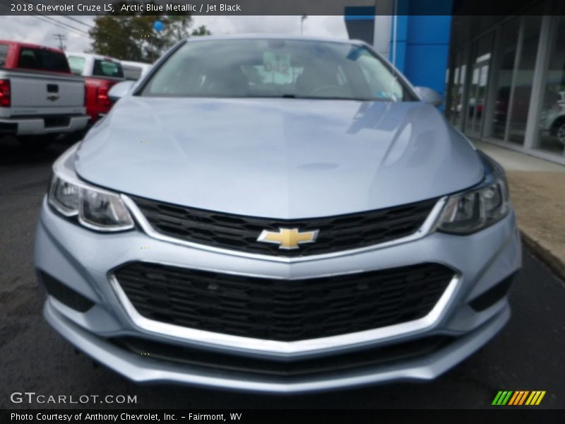 Arctic Blue Metallic / Jet Black 2018 Chevrolet Cruze LS