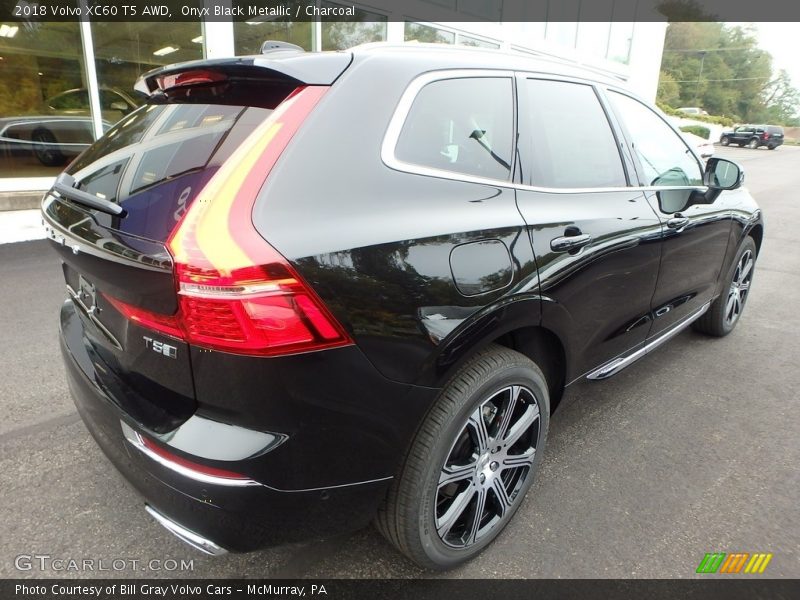 Onyx Black Metallic / Charcoal 2018 Volvo XC60 T5 AWD