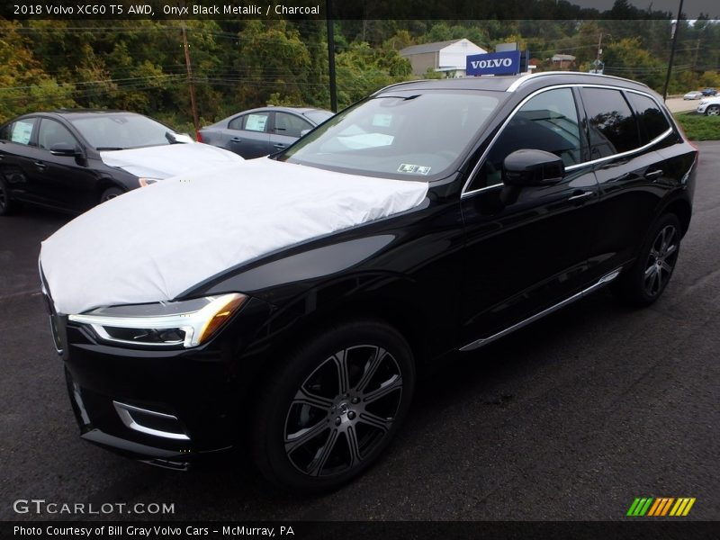 Onyx Black Metallic / Charcoal 2018 Volvo XC60 T5 AWD