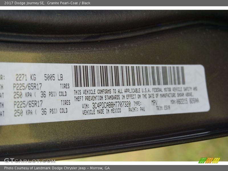 Granite Pearl-Coat / Black 2017 Dodge Journey SE