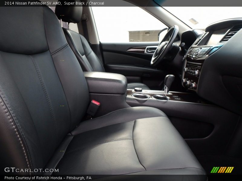 Super Black / Charcoal 2014 Nissan Pathfinder SV AWD