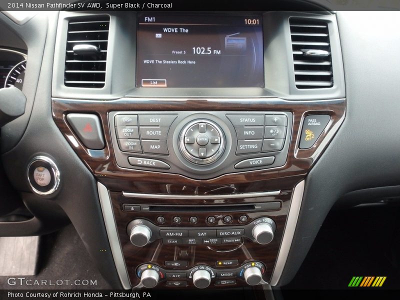 Super Black / Charcoal 2014 Nissan Pathfinder SV AWD