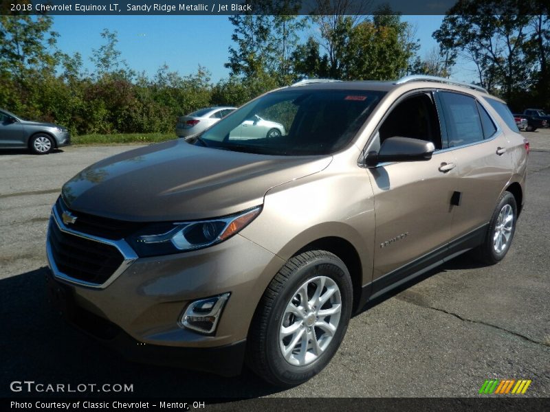 Sandy Ridge Metallic / Jet Black 2018 Chevrolet Equinox LT