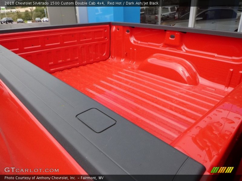Red Hot / Dark Ash/Jet Black 2018 Chevrolet Silverado 1500 Custom Double Cab 4x4