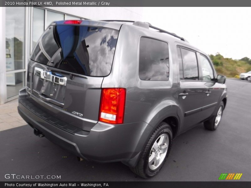 Polished Metal Metallic / Gray 2010 Honda Pilot LX 4WD