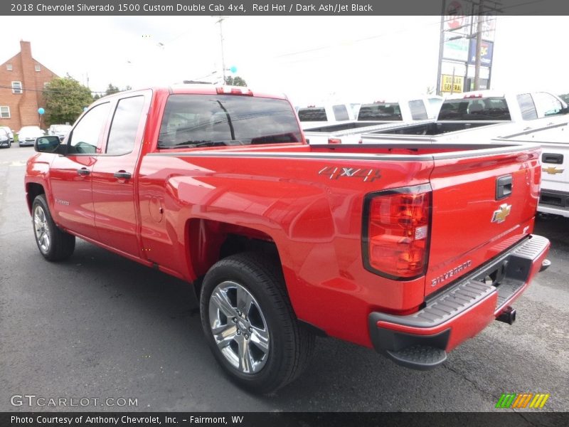 Red Hot / Dark Ash/Jet Black 2018 Chevrolet Silverado 1500 Custom Double Cab 4x4