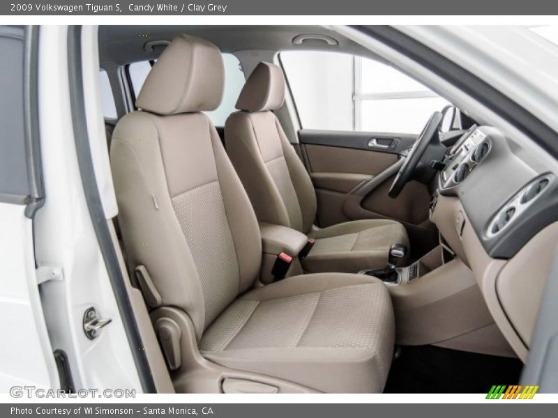 Candy White / Clay Grey 2009 Volkswagen Tiguan S