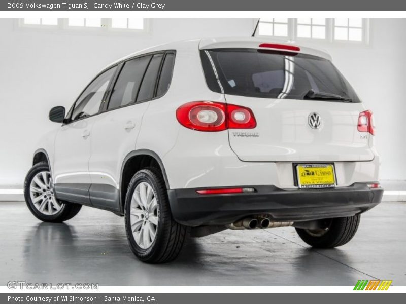 Candy White / Clay Grey 2009 Volkswagen Tiguan S