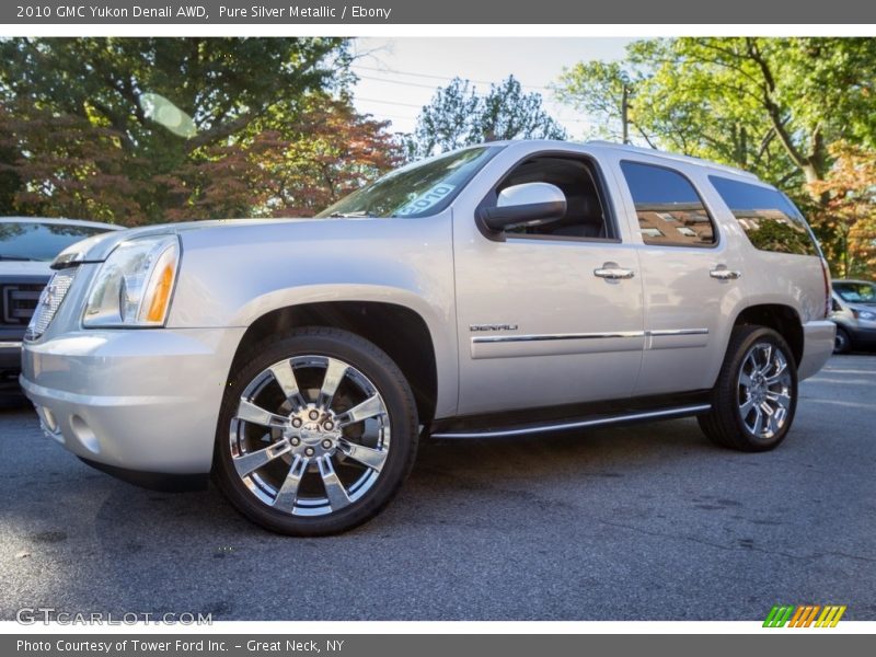 Pure Silver Metallic / Ebony 2010 GMC Yukon Denali AWD