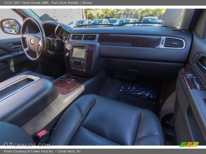 Pure Silver Metallic / Ebony 2010 GMC Yukon Denali AWD