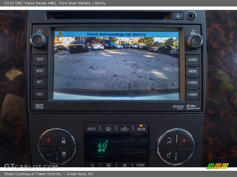 Pure Silver Metallic / Ebony 2010 GMC Yukon Denali AWD