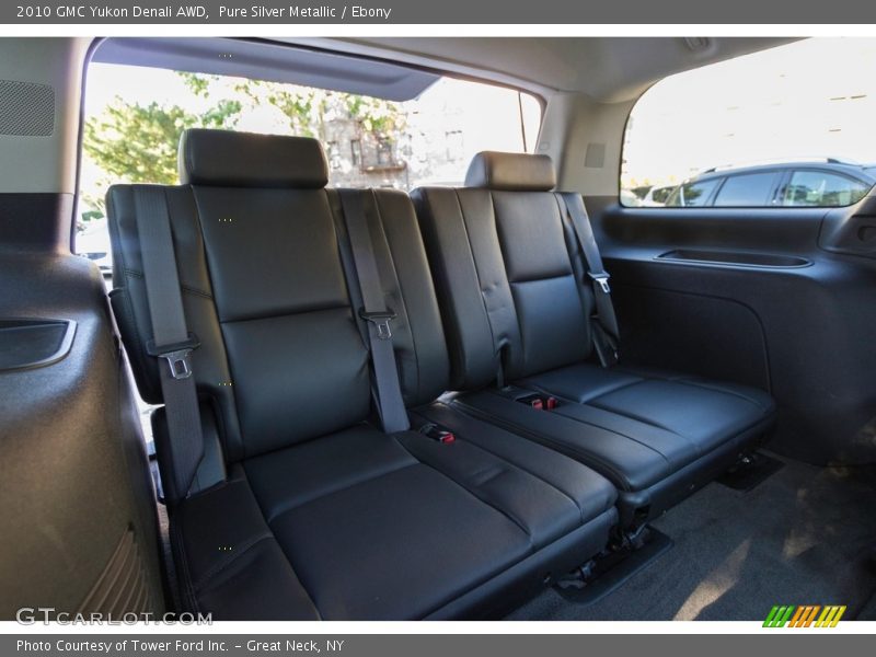 Pure Silver Metallic / Ebony 2010 GMC Yukon Denali AWD
