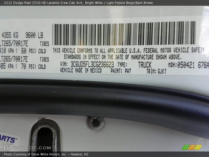 Bright White / Light Pebble Beige/Bark Brown 2012 Dodge Ram 2500 HD Laramie Crew Cab 4x4