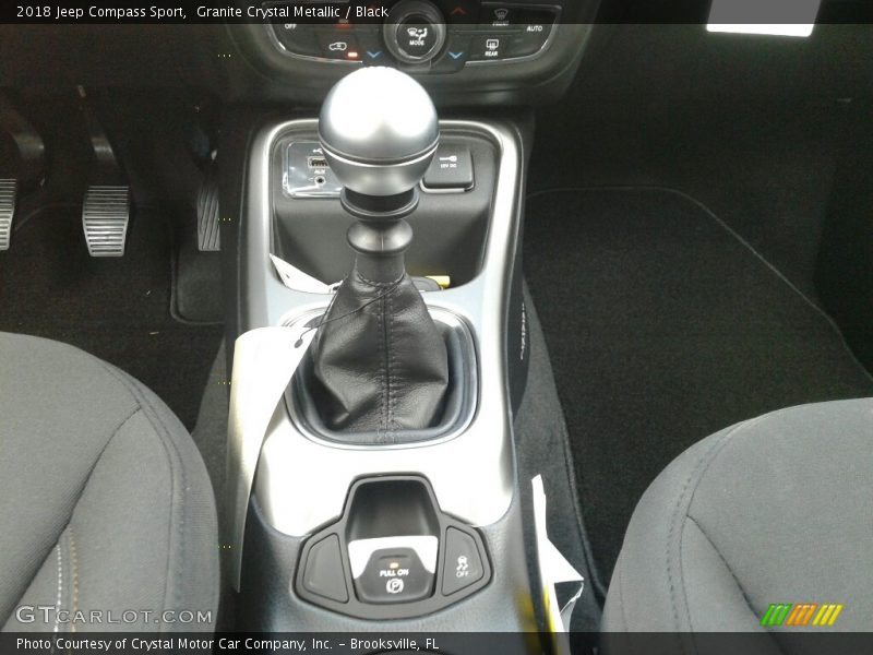 Granite Crystal Metallic / Black 2018 Jeep Compass Sport