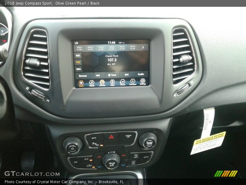 Olive Green Pearl / Black 2018 Jeep Compass Sport