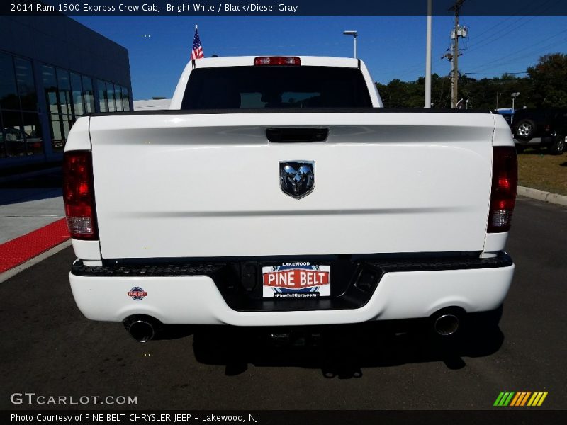 Bright White / Black/Diesel Gray 2014 Ram 1500 Express Crew Cab