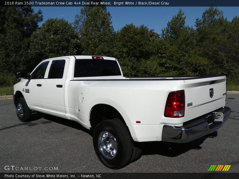 Bright White / Black/Diesel Gray 2018 Ram 3500 Tradesman Crew Cab 4x4 Dual Rear Wheel