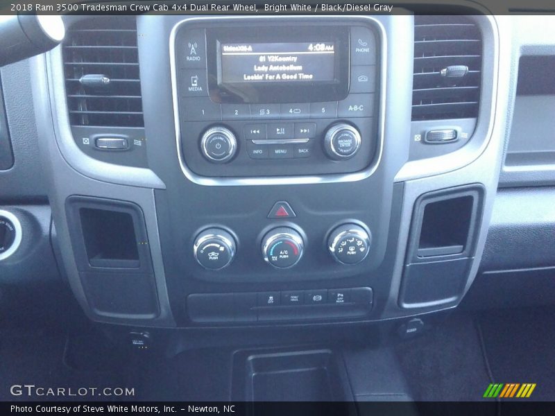 Bright White / Black/Diesel Gray 2018 Ram 3500 Tradesman Crew Cab 4x4 Dual Rear Wheel