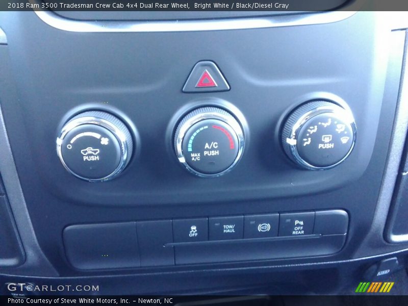 Bright White / Black/Diesel Gray 2018 Ram 3500 Tradesman Crew Cab 4x4 Dual Rear Wheel